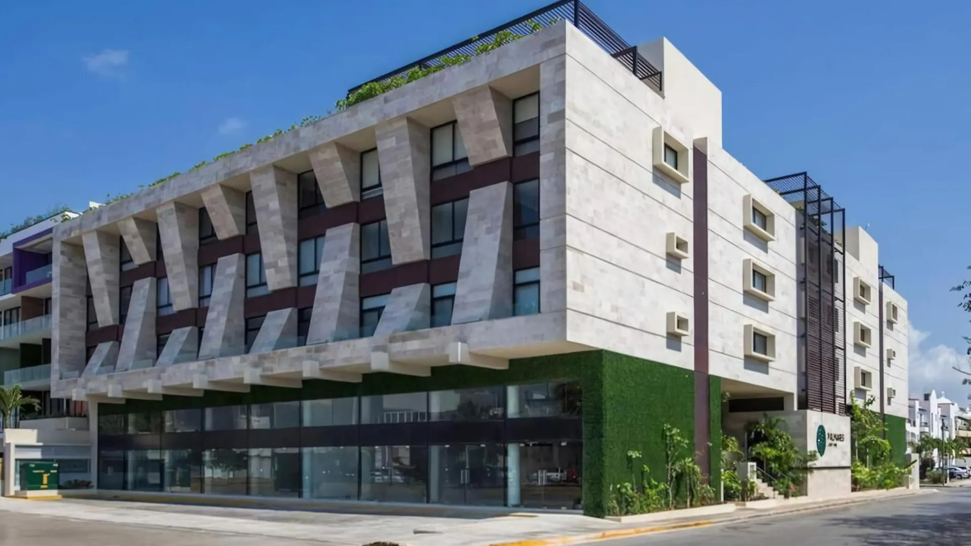 Tropical 3Br Pool Near 5Th Avenue & Beach Playa del Carmen Apartment