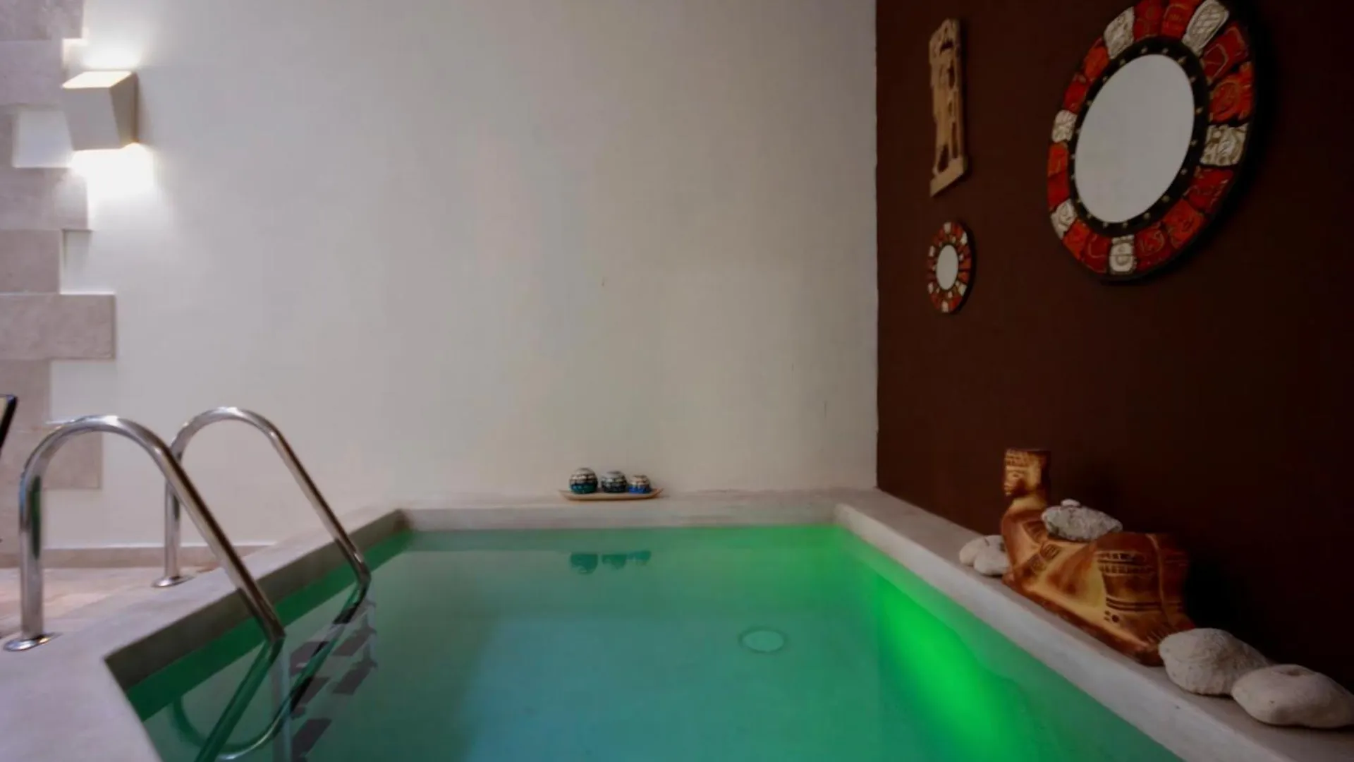 Tropical 3Br Pool Near 5Th Avenue & Beach Playa del Carmen